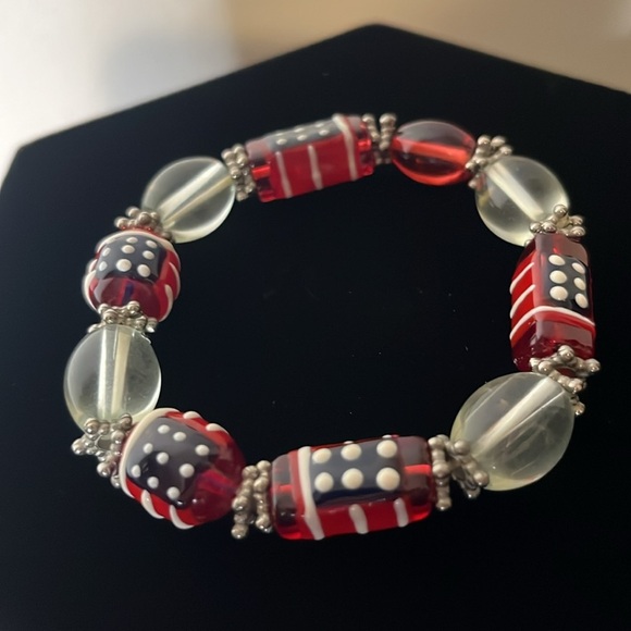 Lampwork Glass Bead American Flag 4th of July Red White Blue Stretch Bracelet - Picture 3 of 6